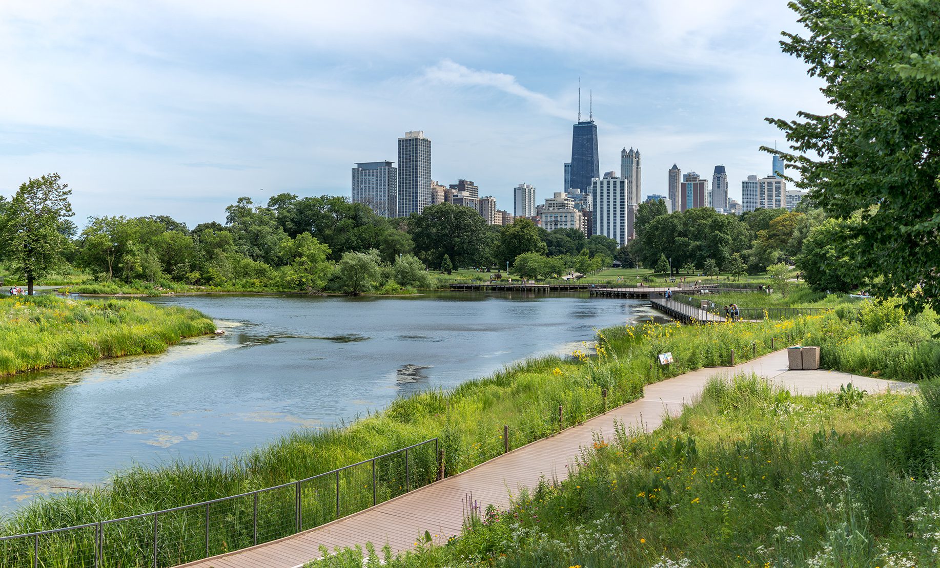 Old Town Park ONE - Luxury Apartments Chicago | Luxury Living