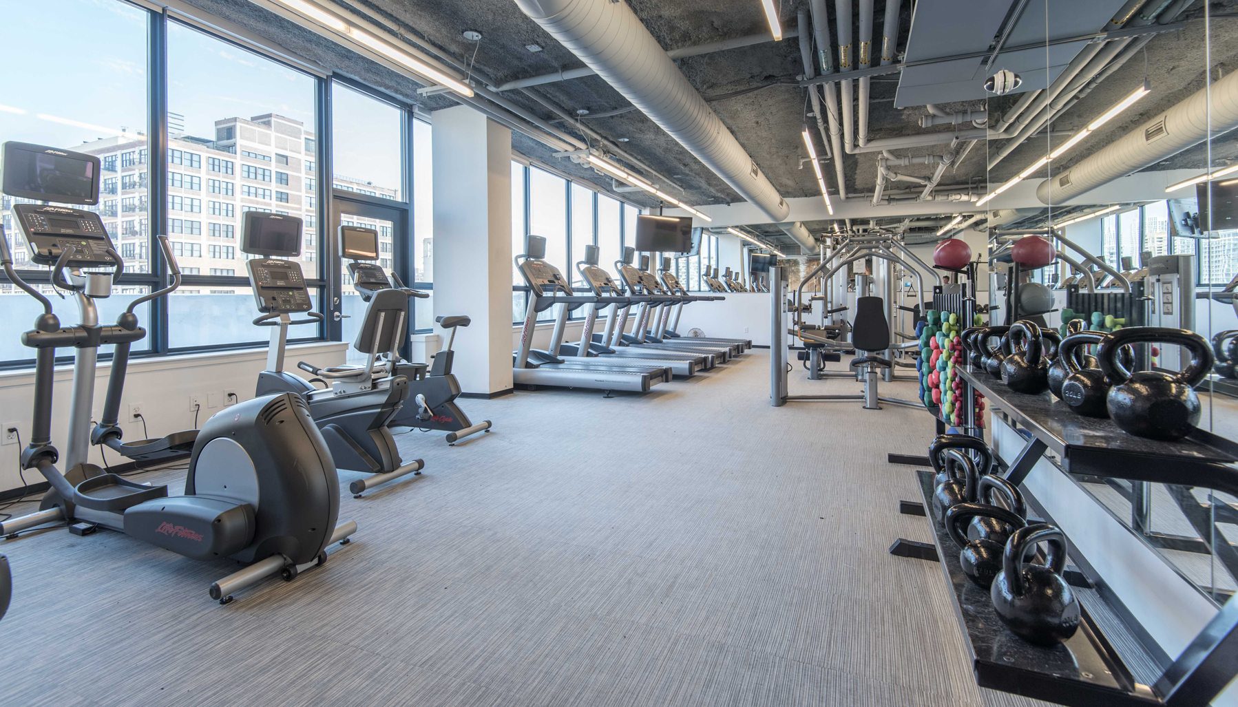 Best Places to Workout in West Loop Chicago - Luxury Apartments