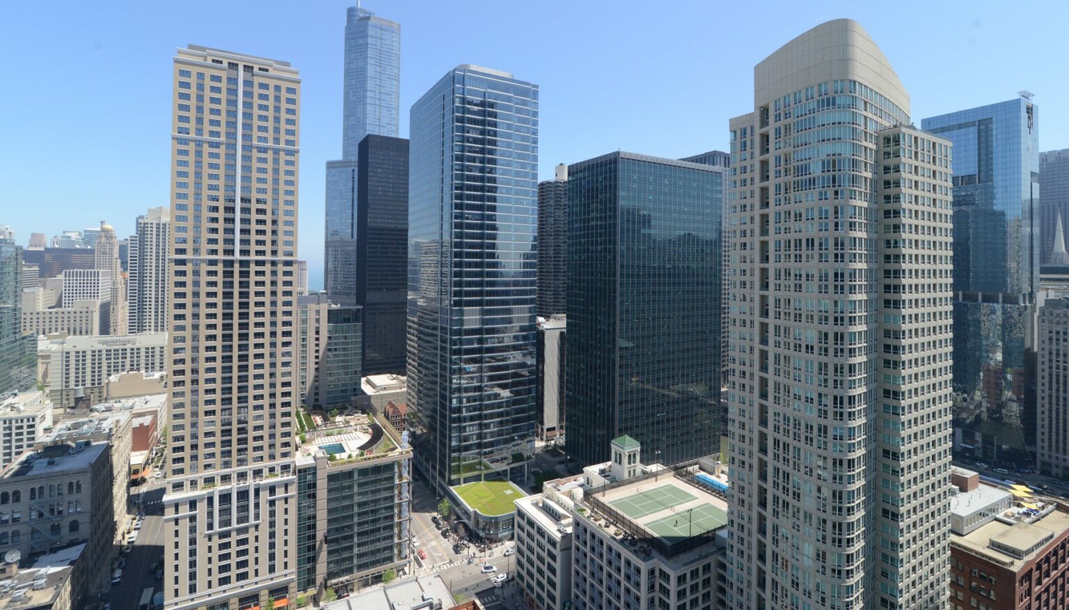 Image showcasing Top 5 Apartment Views in Downtown Chicago - Luxury Apartments Chicago ...