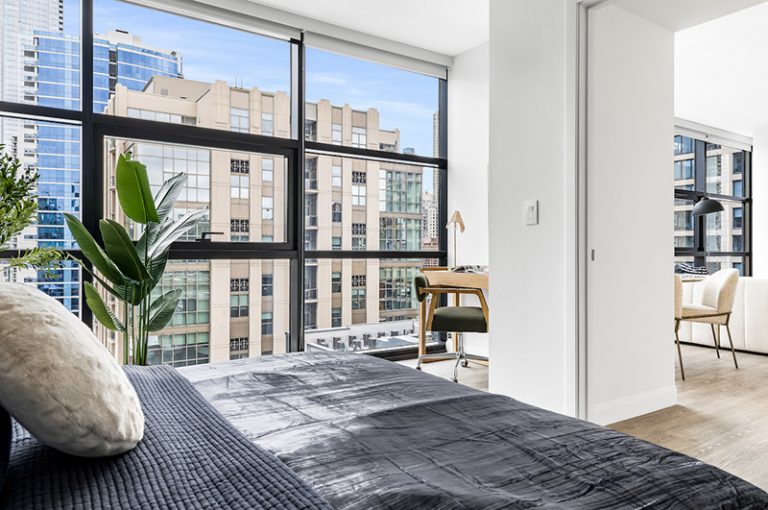 The Leo Chicago Apartments: Now Leasing in River North - Luxury ...