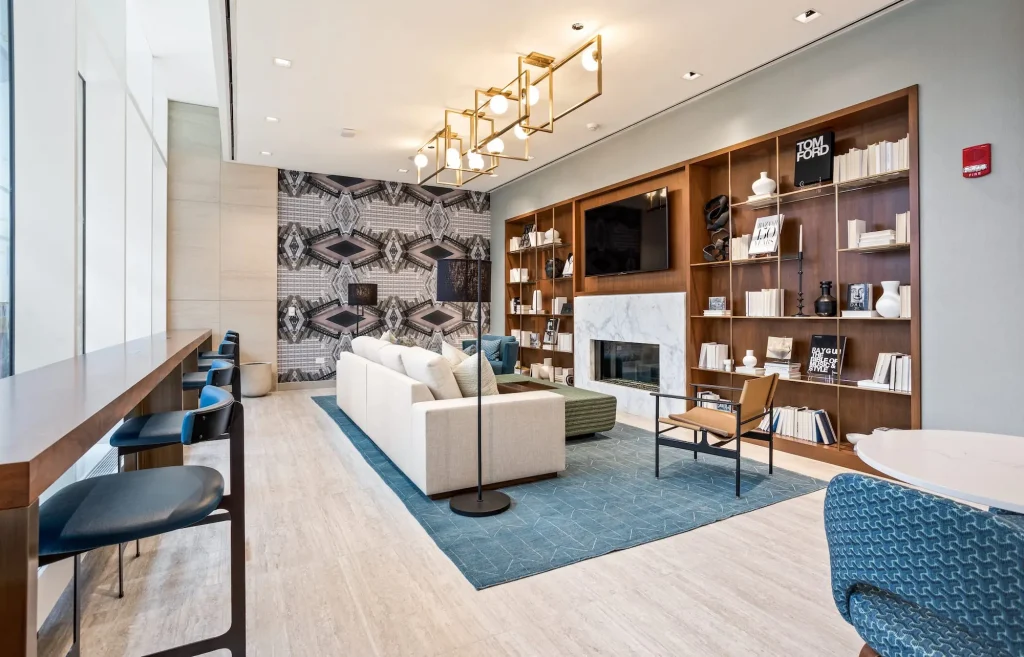 west loop high rise apartments